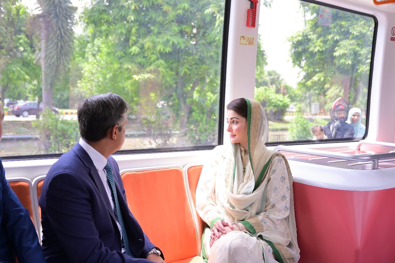 Lahore Launches Pakistan’s First Electric Tram